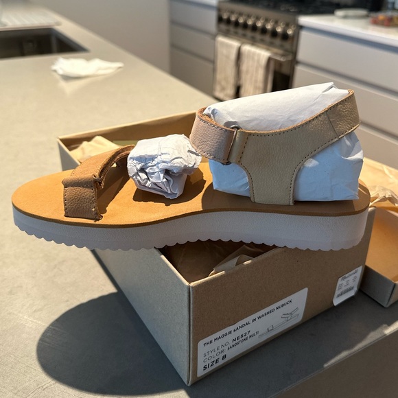 Madewell - The Maggie Sandal in Colorblock Neutral NWT - Picture 4 of 4